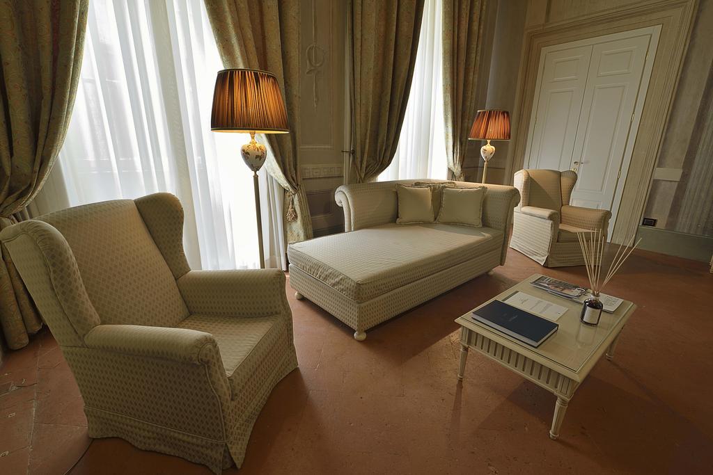 Palazzo Guicciardini Hotel Флоренция Стая снимка