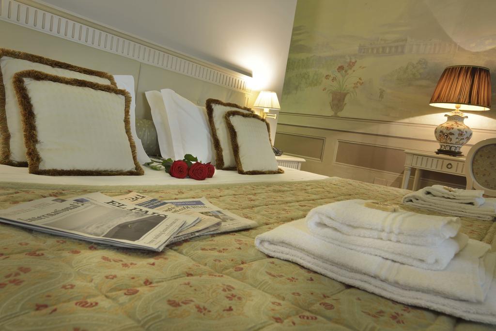 Palazzo Guicciardini Hotel Флоренция Стая снимка